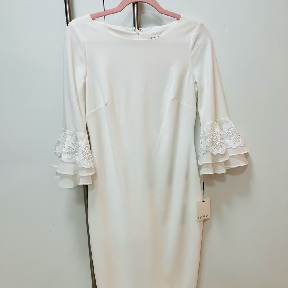 NWT Calvin Klein White Polyester/Spandex Retail $139 Size 4